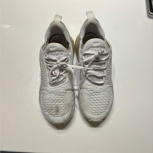 Nike air270 tennis shoes